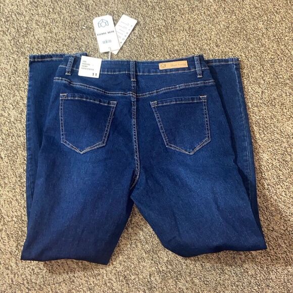 Blue Turtle Women's Blue Distressed Jeans Size 11 - Picture 7 of 14